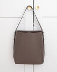 AALLYN Jolina Bucket Tote Wood Berry