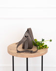 AALYN Elara Convertible Bag Wood Berry