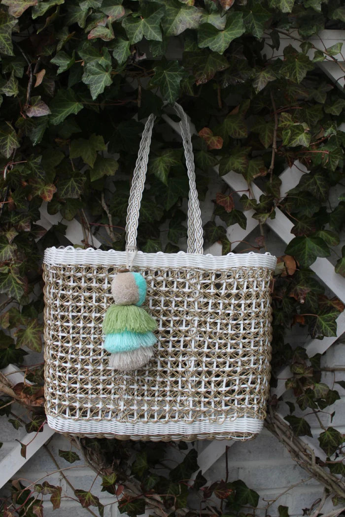 Squeeze De Citron Coastal Cable Tote