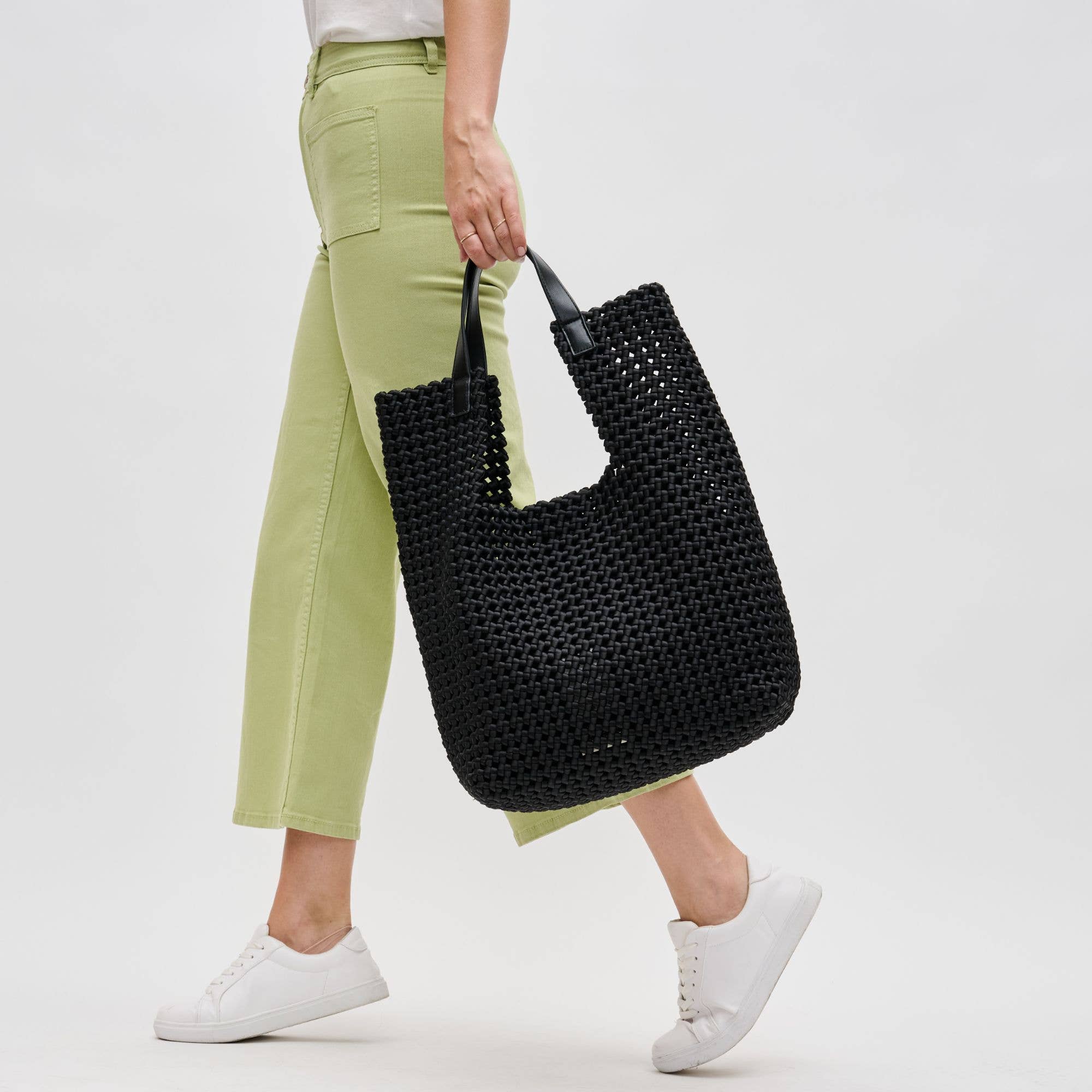 Zenith Hand Woven Knot Tote Black