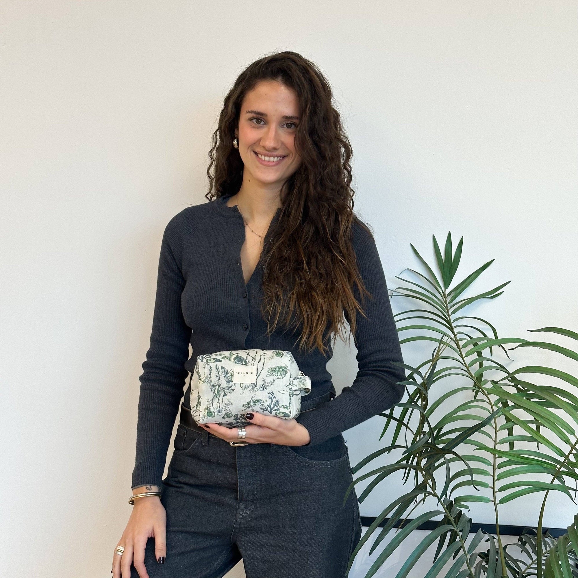 De La Mur Toiletry Bag