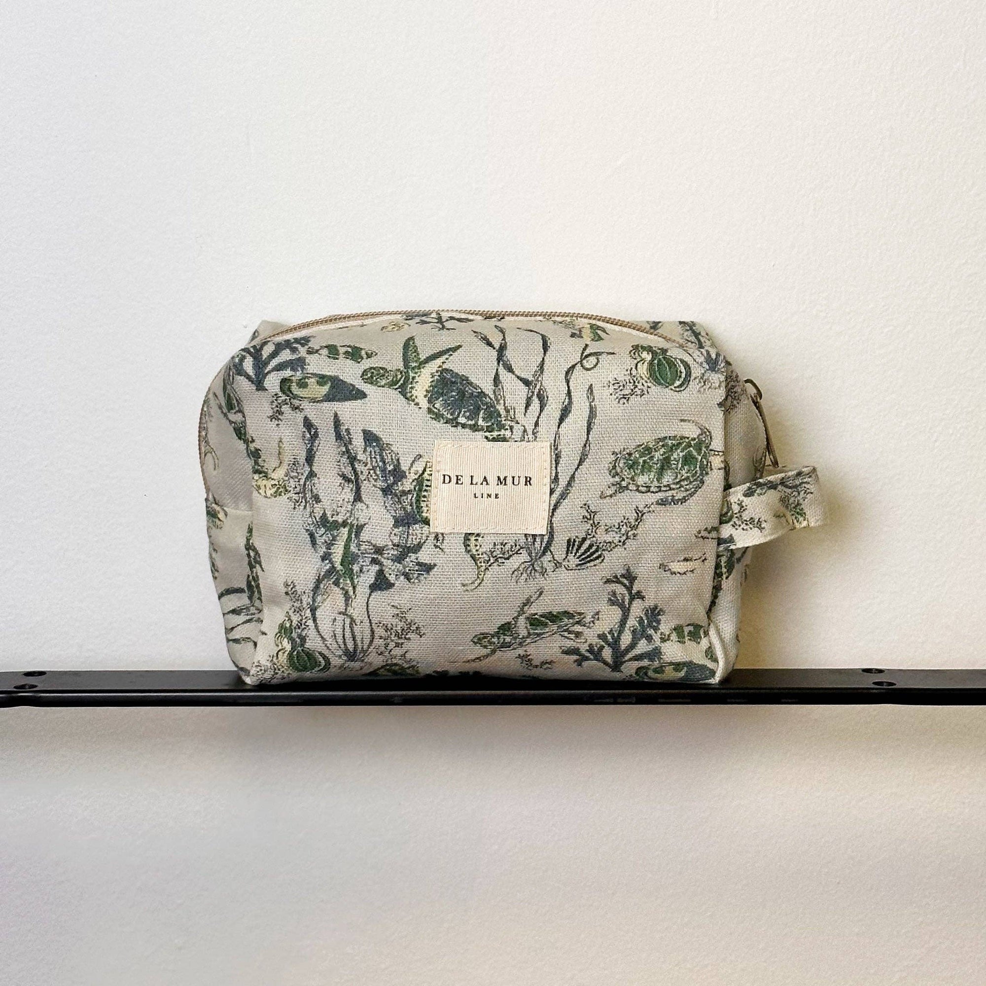 De La Mur Toiletry Bag