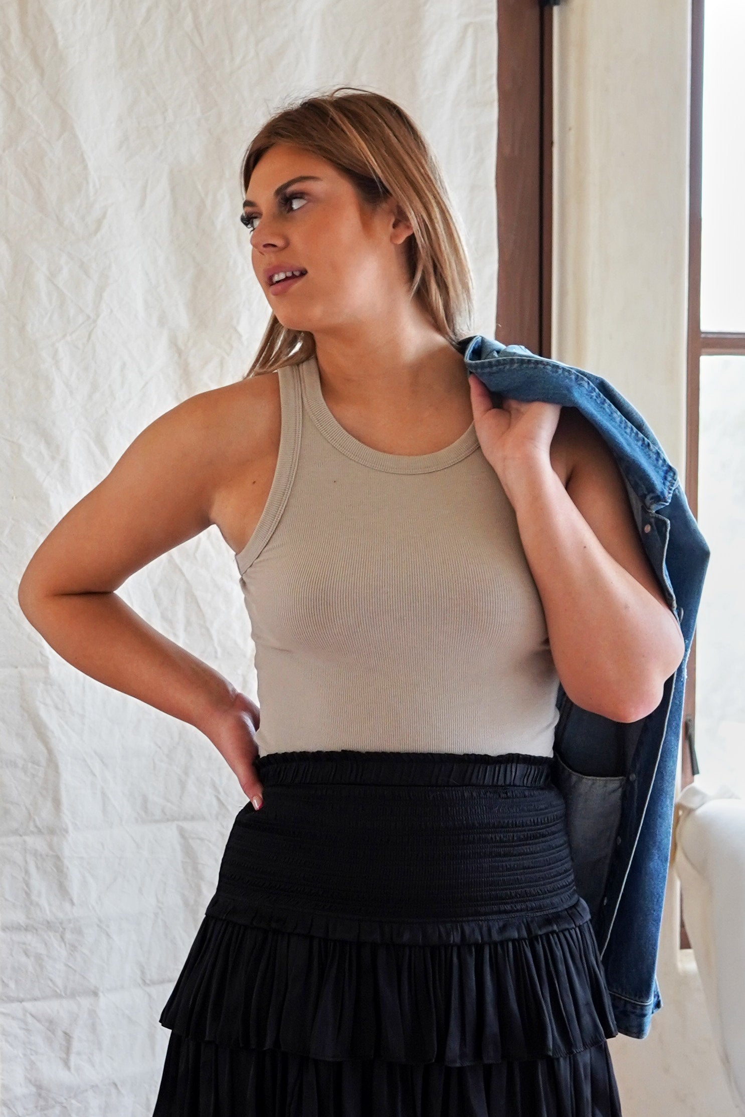 Everyday Shell Tank - The Flaunt