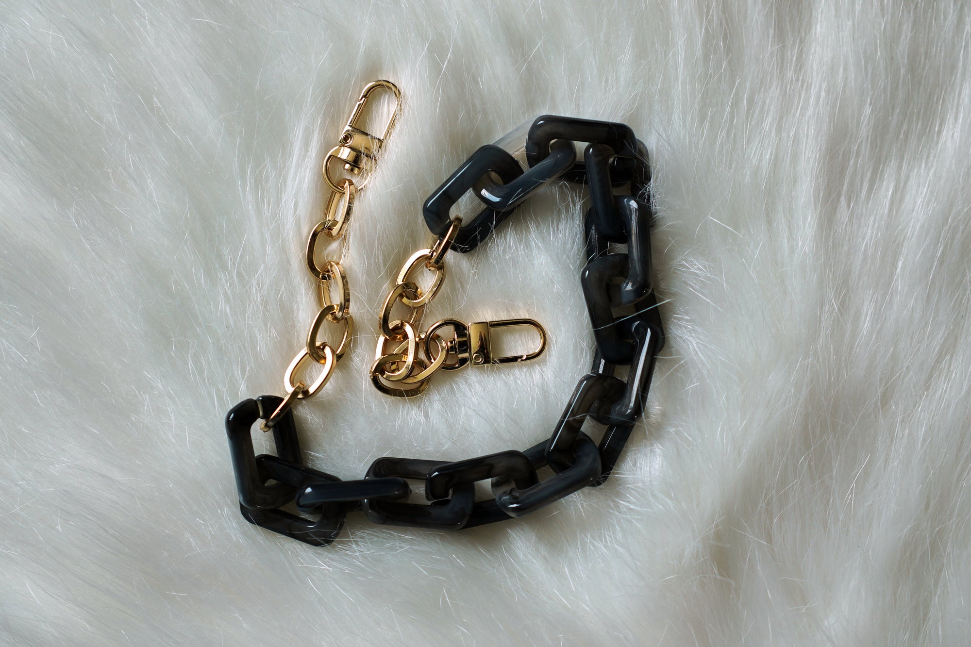 Fritz Chain-Link Strap - The Flaunt