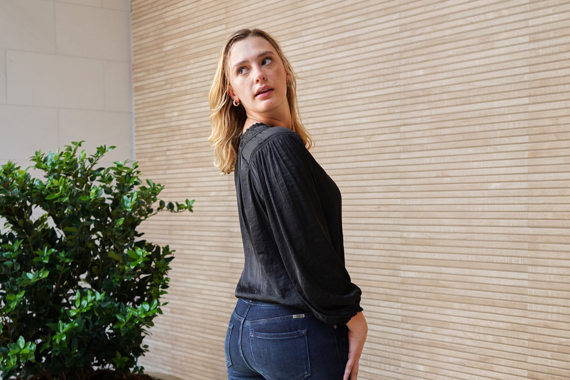 The Sidonie Blouse - The Flaunt