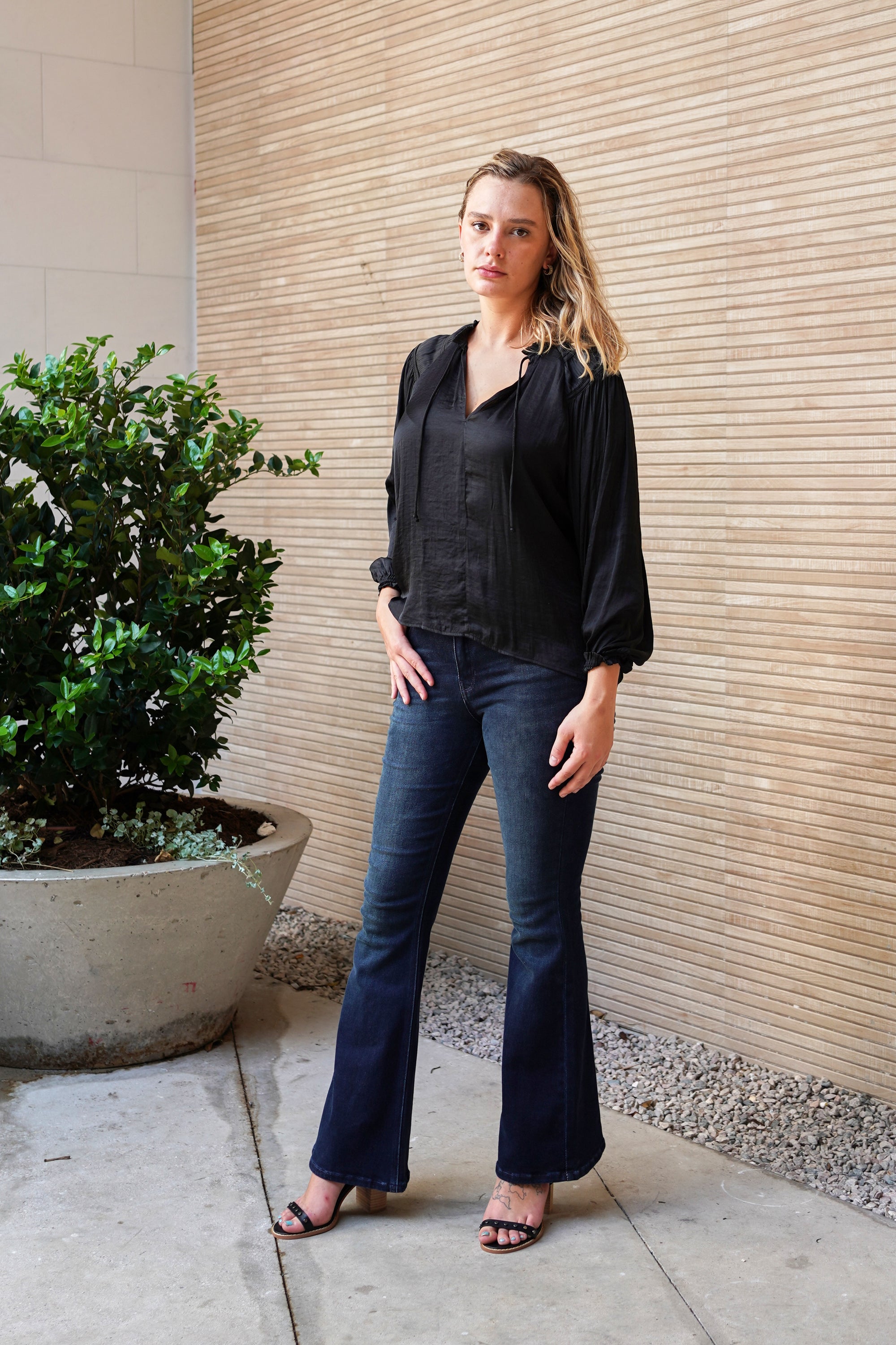 The Sidonie Blouse - The Flaunt