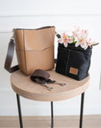AALLYN Jordan Bucket Bag Tobacco